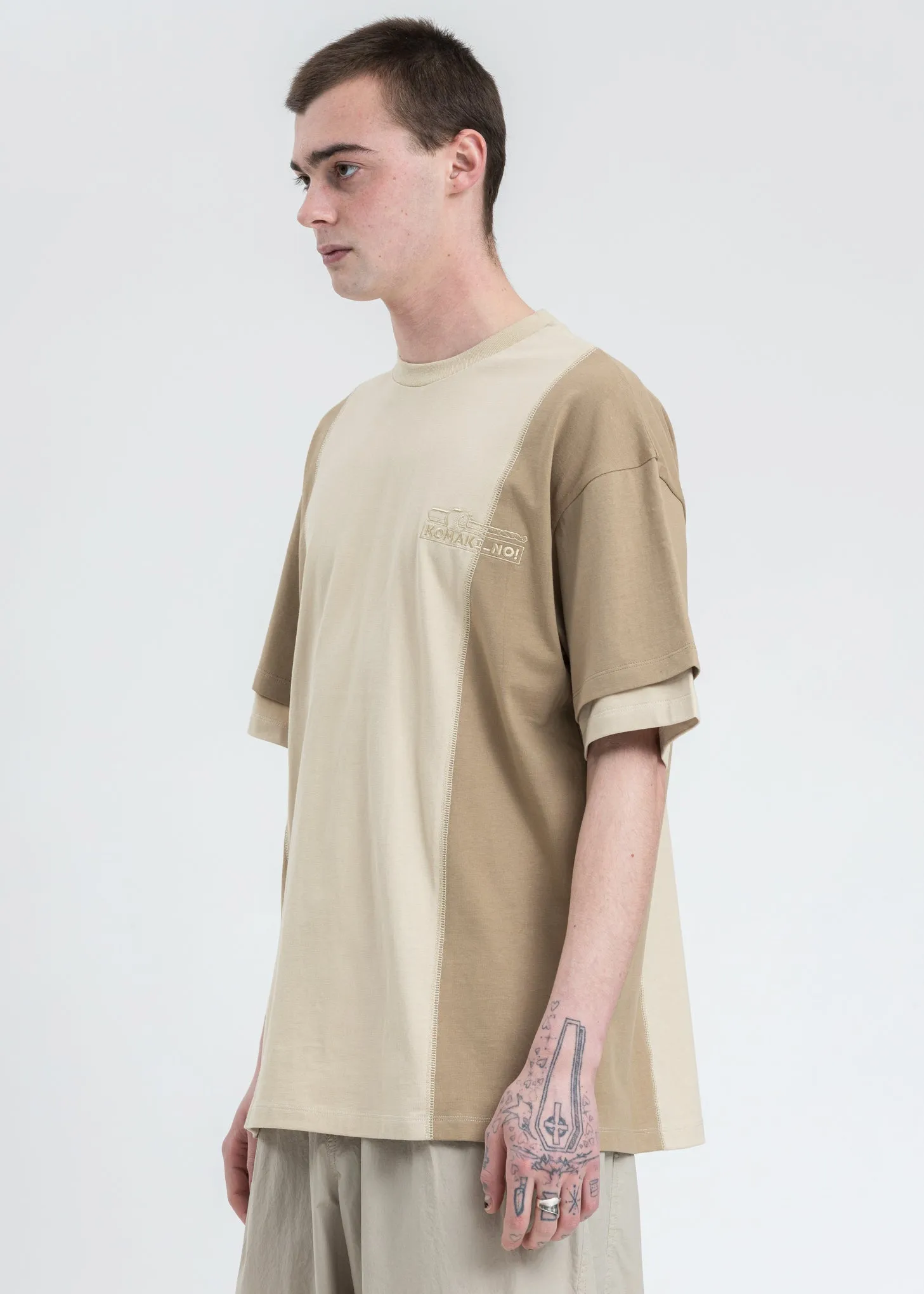 Beige Twist Drill Sliced T-shirt