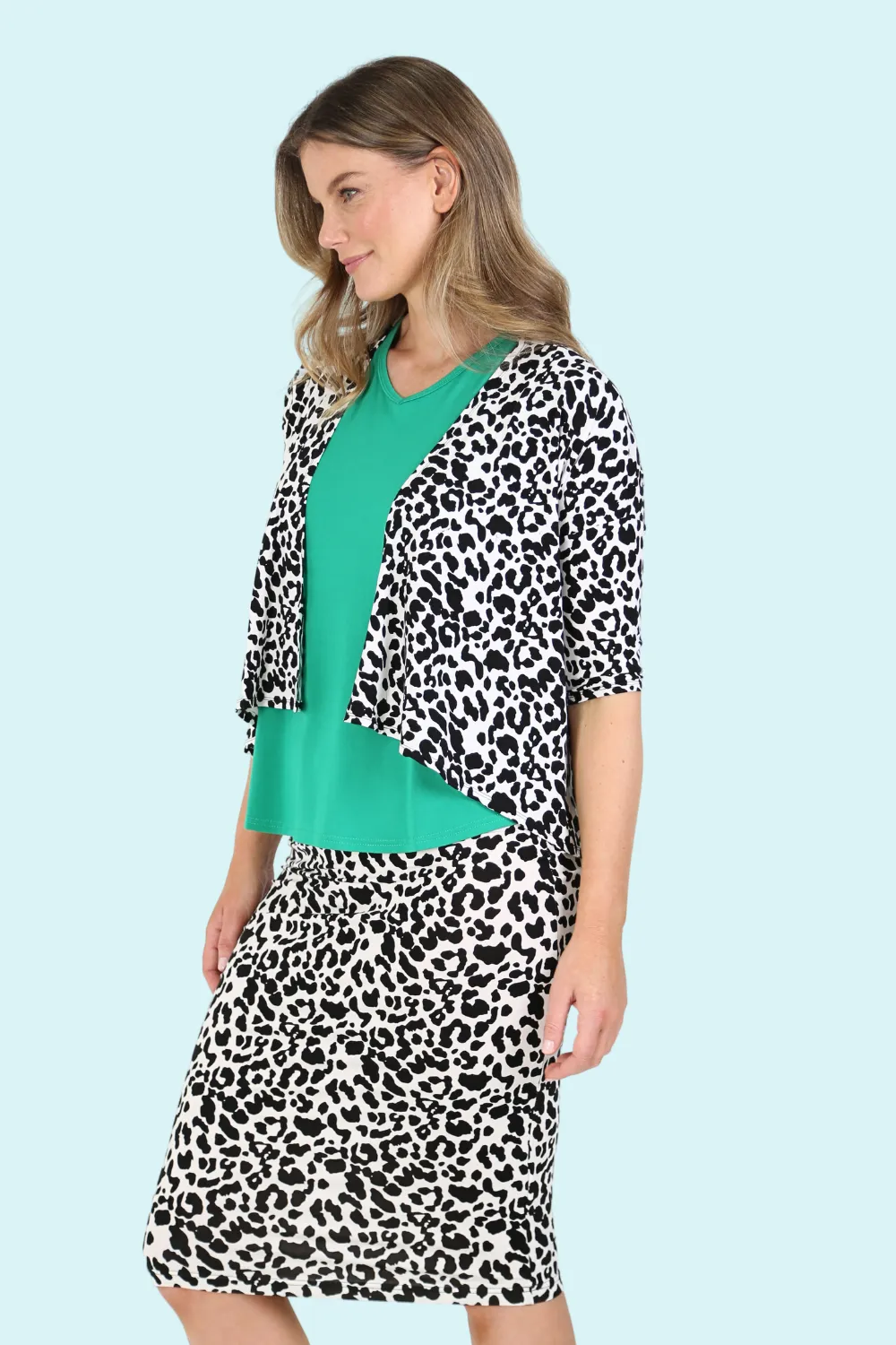 KIRA Bamboo Leopard Print 3/4 Sleeve Cardigan
