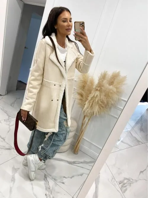 Lapel Collar Buttoned Soft Coat