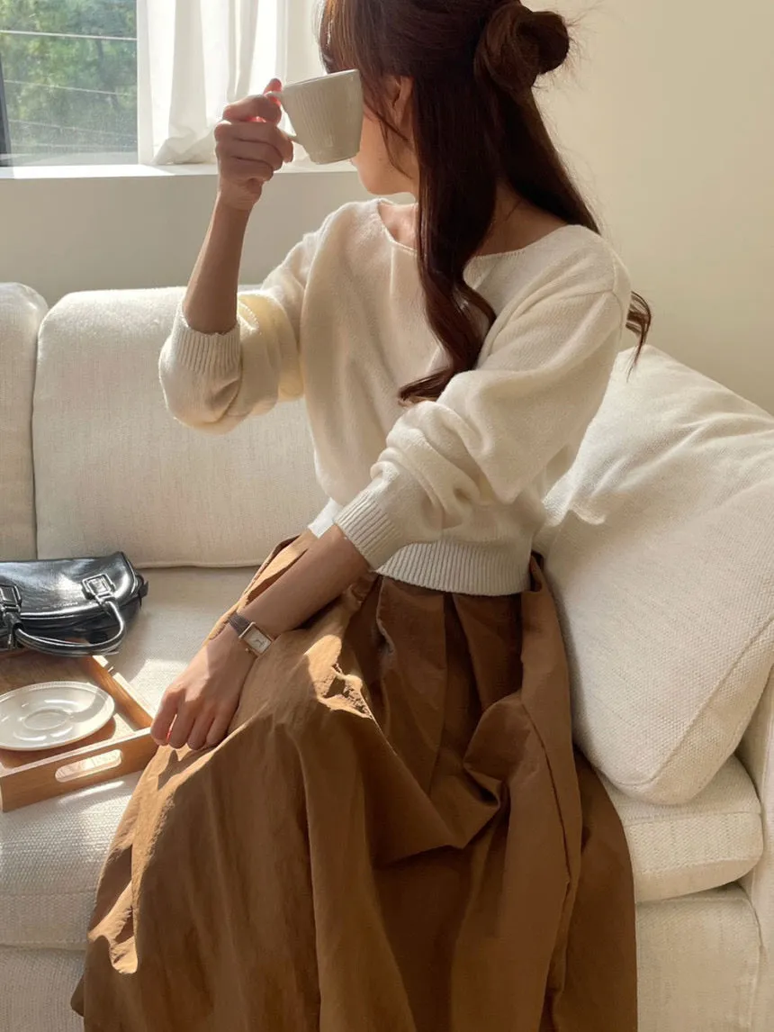 Loose Fit Boat-Neck Knit Top