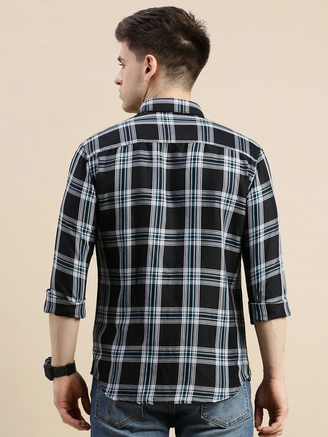Men Black Standard Slim Fit Checked Spread Collar Long Sleeves Cotton Casual Shirt