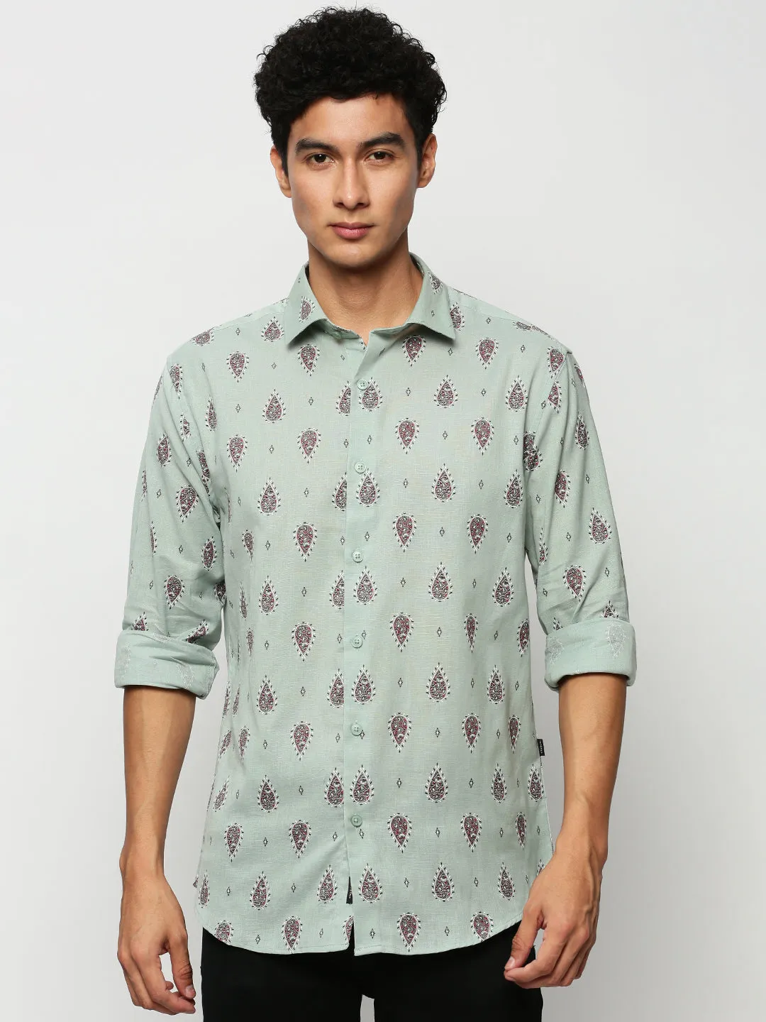 Men Sea Green Premium Slim Fit Conversational Printed Cotton Linen Casual Shirt