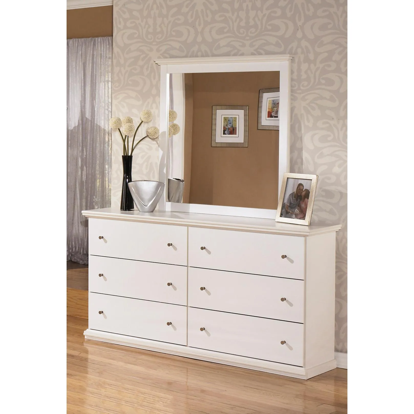 Signature Design by Ashley Bostwick Shoals B139B16 7 pc Queen Bedroom Set