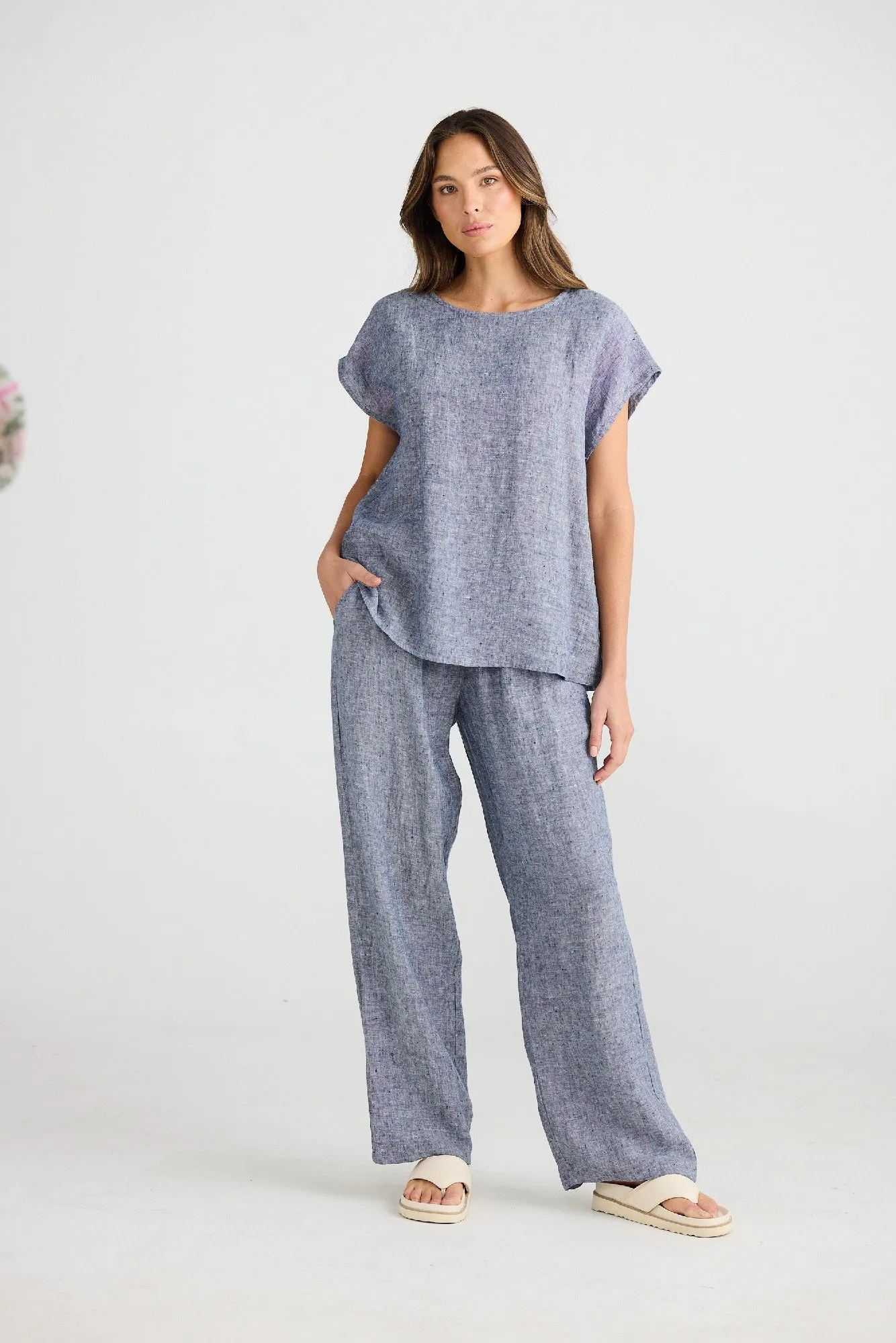 The Shanty Corporation Souk Linen Top - Navy Fleck